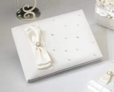Pure Invitation photo 8
