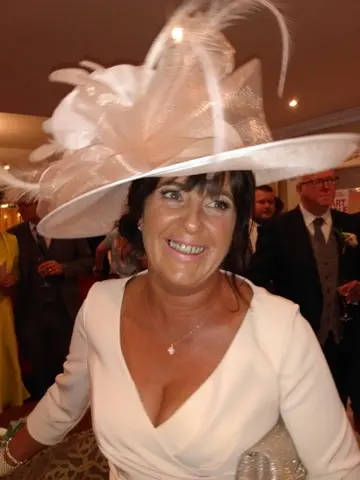 Mother Of The Bride photo 22