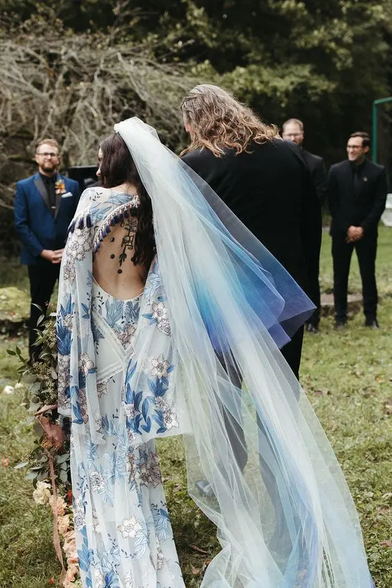 SPECTACULARLY ALTERNATIVE CEREMONIES photo 6
