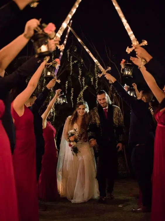 SPECTACULARLY ALTERNATIVE CEREMONIES photo 11