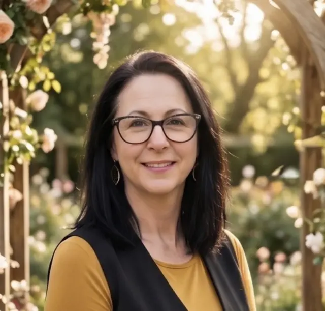 Lesley Ann - Celebrant