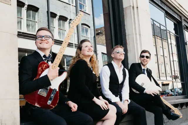 Blue Lion Band photo 2