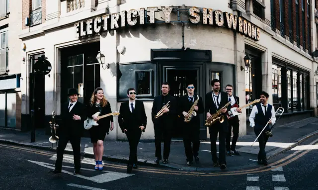 Blue Lion Band photo 10