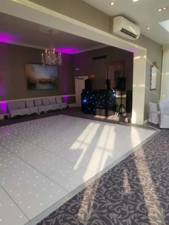 Booths By Lux photo 3