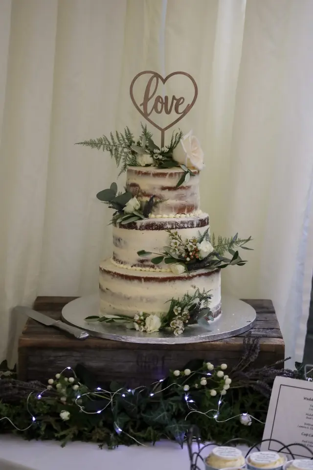Lynne Jessett Floristry photo 12